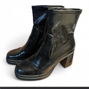 Size 10 Black Heel Boots